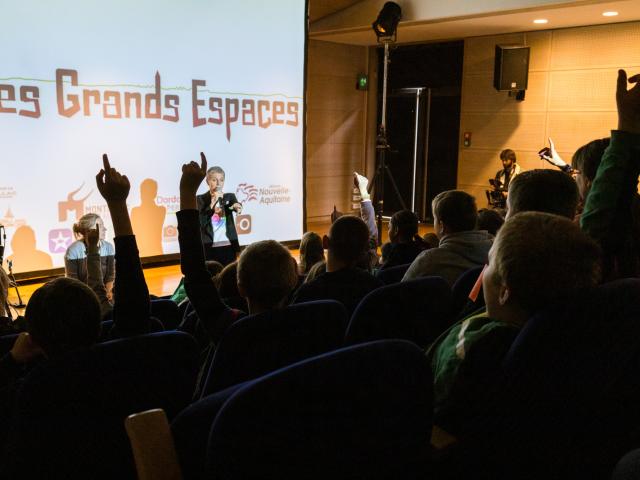 atelier - spectacle en salle 2022 les grands espaces